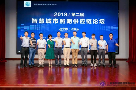 5_resize.jpg 5_resize.jpg